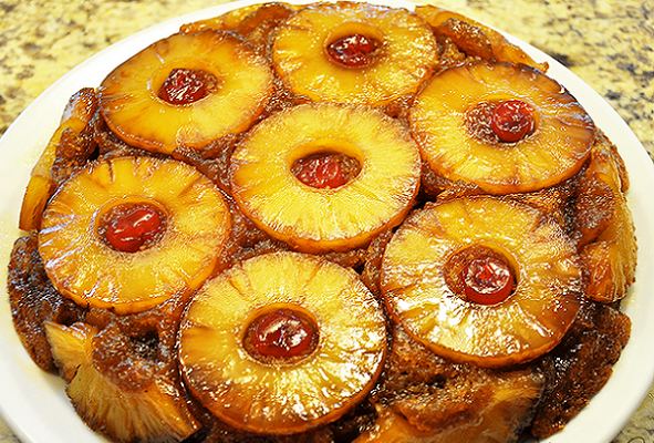 карамелизованный пирог с ананасами
