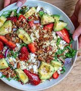 Сочное искушение: салаты с клубникой интересные салаты с клубникой