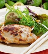 жареная курица с фейхоа